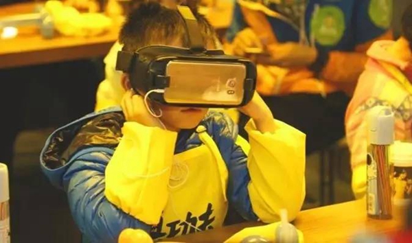餐企搭上VR順風(fēng)車，如何在營銷等層面多維度創(chuàng)新？