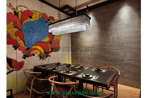 花椒遇見(jiàn)辣椒實(shí)木大理石火鍋餐桌椅